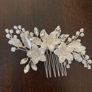 Bridal hair comb